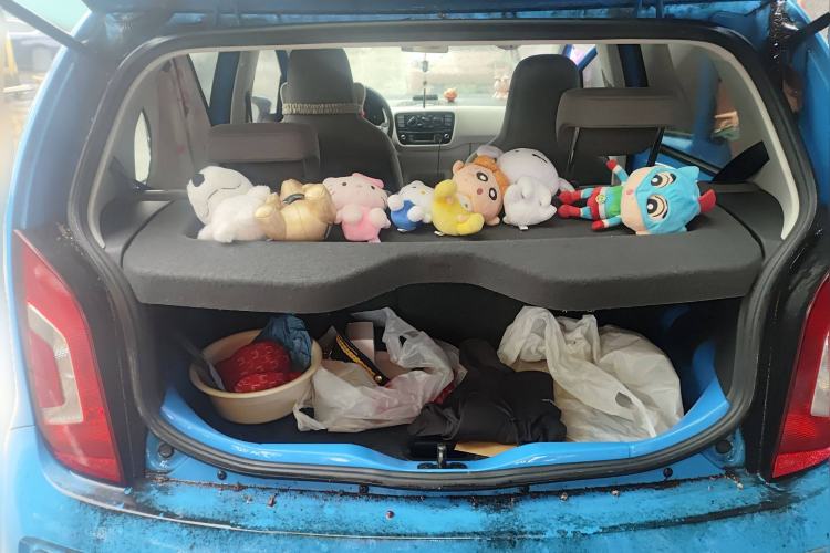 Used Volkswagen up! 2015 1.0L move up!
