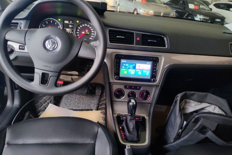 Used Volkswagen Lavida 2013 Revised Version 1.4 TSI DSG Comfort Edition