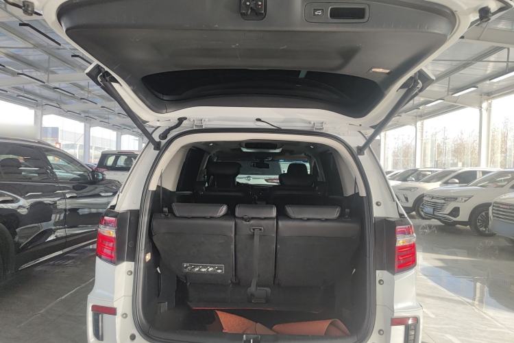 Used Honda Elysion 2016 2.4L Luxury Edition
