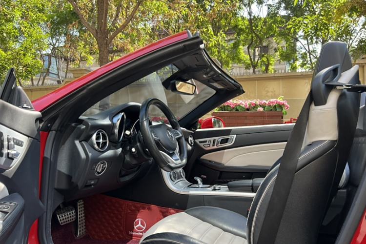 Used Mercedes-Benz SLC 2016 SLC 200 Fashion Model
