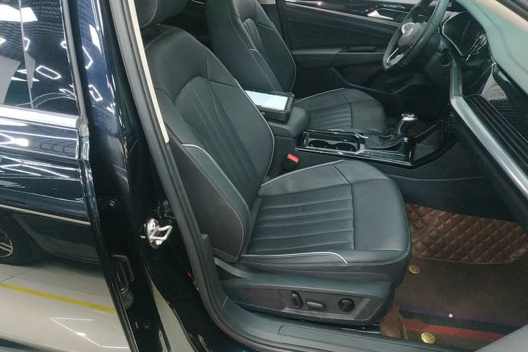 Used Volkswagen Passat 2022 330TSI Starry Elite Edition
