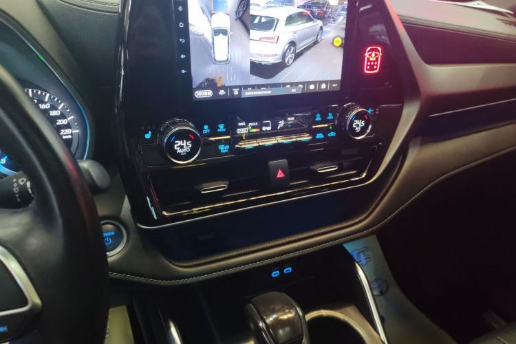 Used Toyota Crown Land Cruiser 2021 2.5L HEV Four-Wheel Drive Luxury Edition
