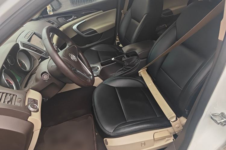 Used Buick Regal 2015 2.0L Leading Fashion Edition