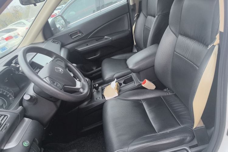 Used Honda CR-V 2015 2.0L two-wheel drive urban version
