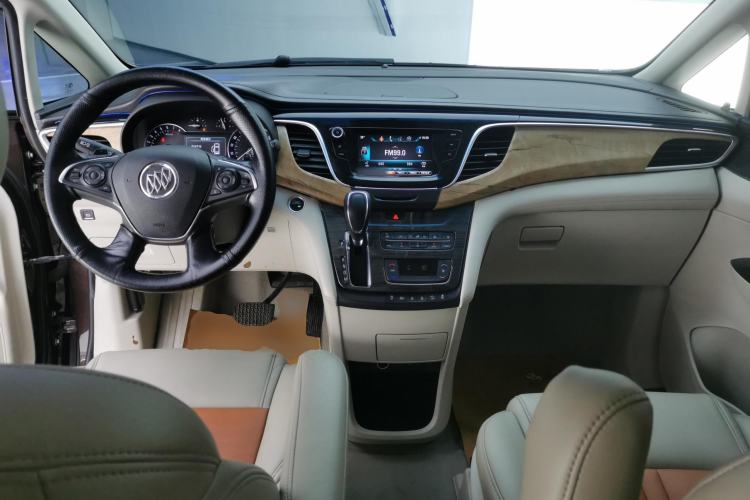 Used Buick GL8 2017 ES 28T Comfort Model China V Standard
