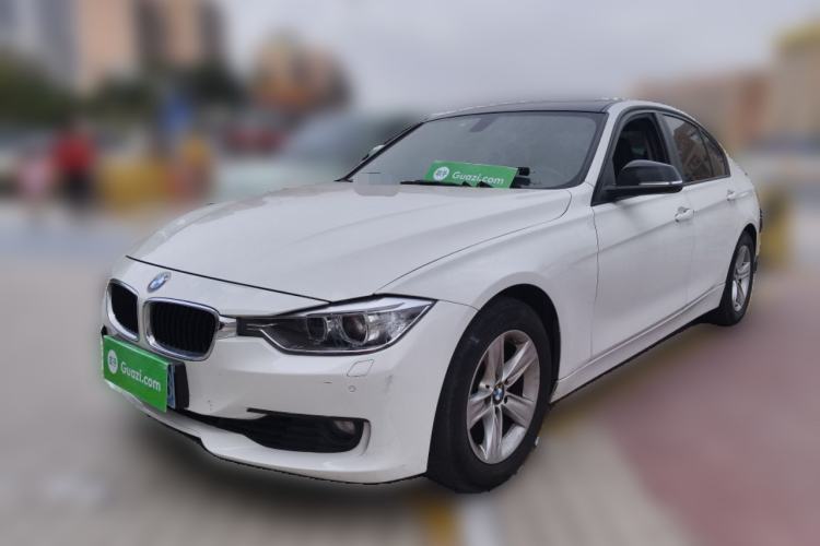 Used BMW 3 Series 2015 320i Fashion Model