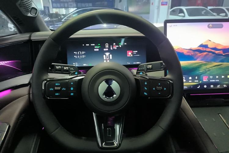 Used Denza Z9GT 2024 1100 Four-Wheel Drive Ultra Version
