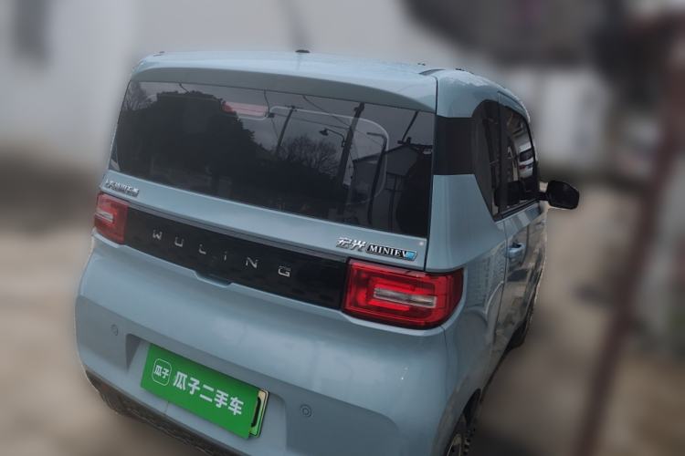 Used Wuling Hongguang MINIEV 2022 Easy Version Lithium Iron Phosphate

