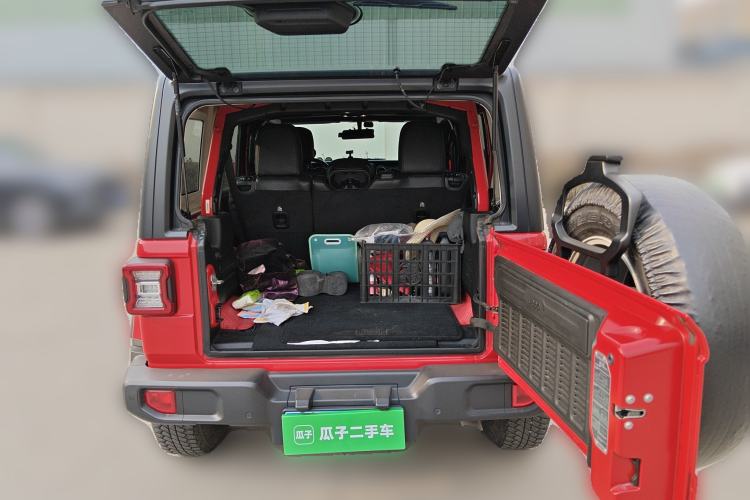 Used  Wrangler 2019 2.0T Sahara 4-Door Version China V Standard