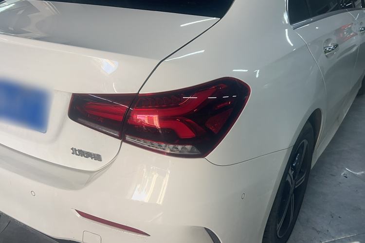 Used Mercedes-Benz A-Class 2022 Revised Version A 200 L Sport Sedan Fashionable Style
