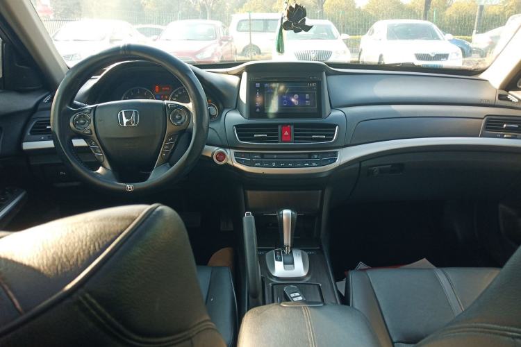 Used Honda Crosstour 2016 2.4L Luxury Edition