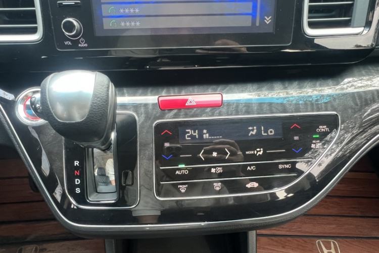 Used Honda Elysion 2019 2.0L Hybrid Luxury Edition
