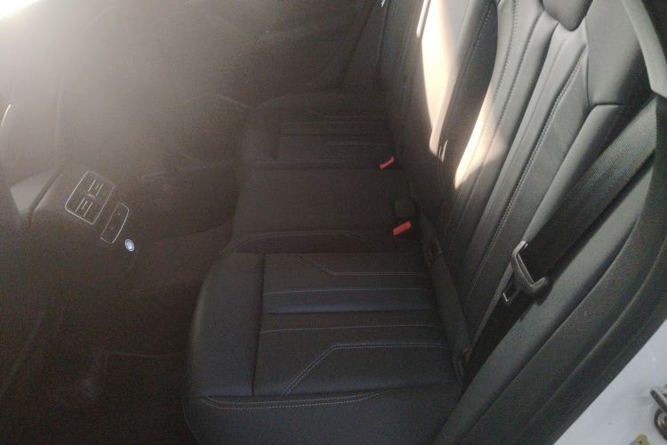 Used Audi Q5L 2023 40T Fashionable and Dynamic Edition
