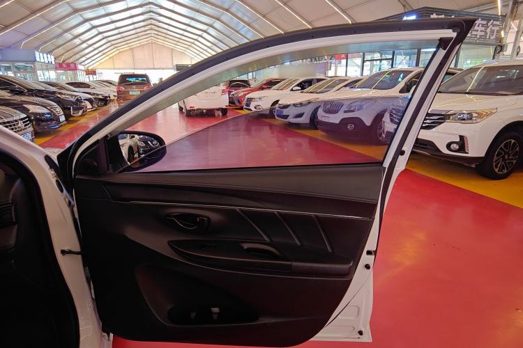 Used Toyota YARiS L 2021 1.5L CVT Leading Edition
