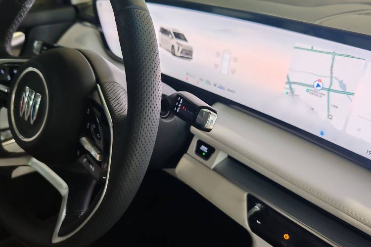 Used Buick GL8 New Energy 2024 Lu Zun Deluxe Edition 7-Seater
