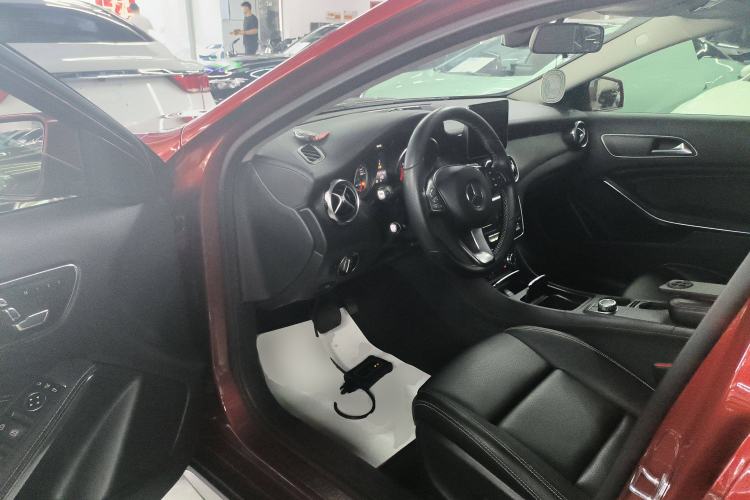 Used Mercedes-Benz GLA 2018 GLA 200 Fashion Model