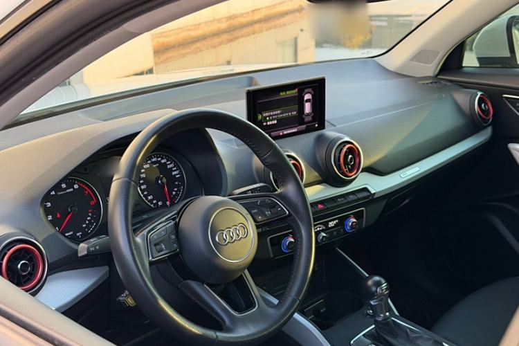 Used Audi Q2L 2018 35 TFSI Fashion Elegant Version China V
