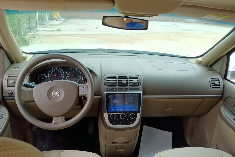 Used Buick GL8 2014 2.4L Classic Edition
