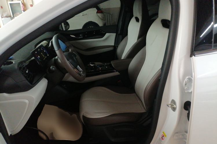 Used BYD Qin PLUS 2024 HONOR Edition DM-i 55KM Leading Model
