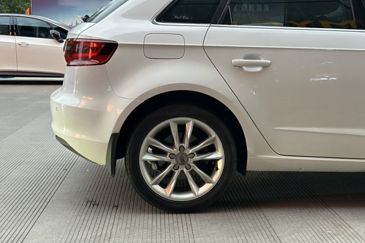 Used Audi A3 2014 Sportback 35 TFSI Automatic Comfort Model