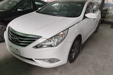 Used Hyundai Sonata 2013 2.4L Automatic Leading Edition China IV Standard