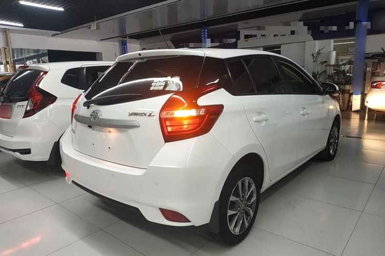 Used Toyota YARiS L 2020 1.5L CVT Leading Edition
