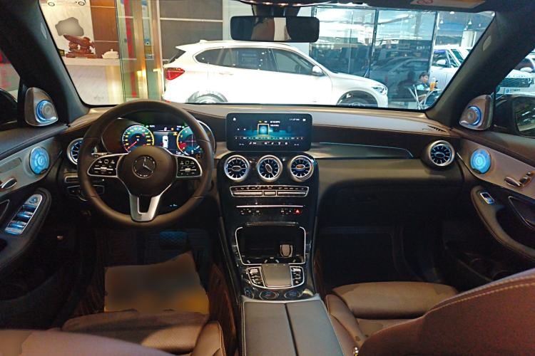 Used Mercedes-Benz GLC 2020 Facelifted GLC 260 L 4MATIC Dynamic Edition
