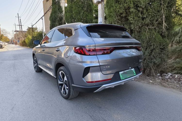 Used BYD Song PLUS New Energy 2021 EV Deluxe Model
