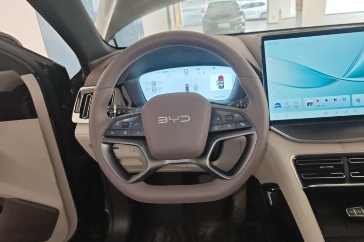 Used BYD Song PLUS New Energy 2025 DM-i Intelligent Driving 160KM Flagship Model
