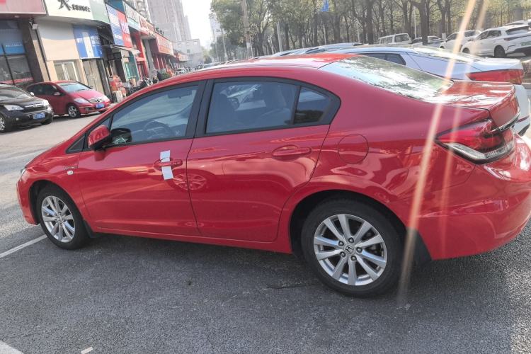 Used Honda Civic 2016 1.8L Automatic Comfort Version
