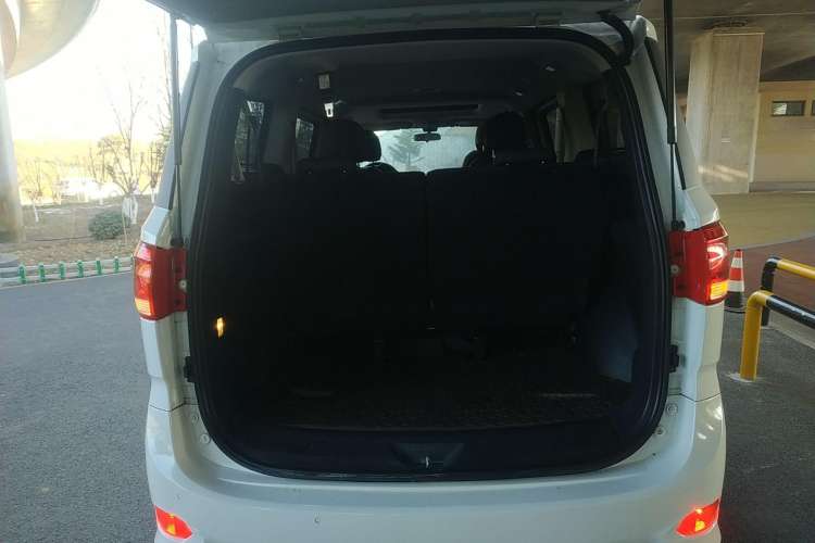 Used SAIC MAXUS G10 2019 Facelift PLUS 2.0T Automatic Elite Edition China VI
