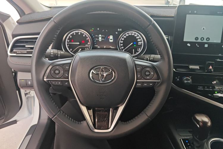 Used Toyota Camry 2021 2.0G Luxury Edition