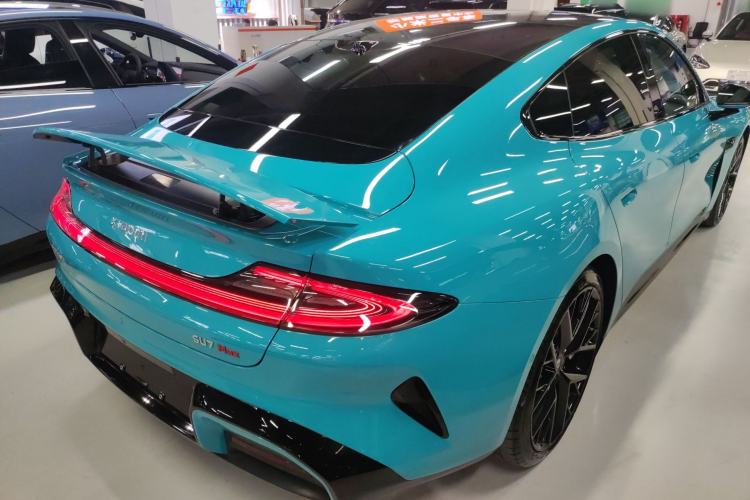 Used  SU7 2024 Four-Wheel Drive Ultra-Long Range Advanced Intelligent Driving Max Edition