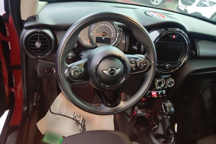 Used  MINI 2016 1.5T COOPER
