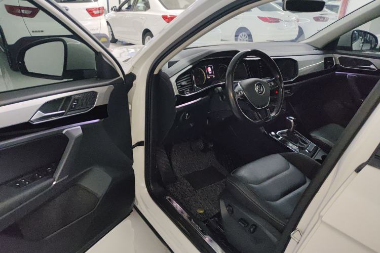 Used Volkswagen Tayron 2020 330TSI Two-Wheel Drive Luxury Smart Connectivity Version
