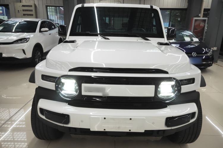 Used  V23 2025 501 Four-Wheel Drive Advanced Version
