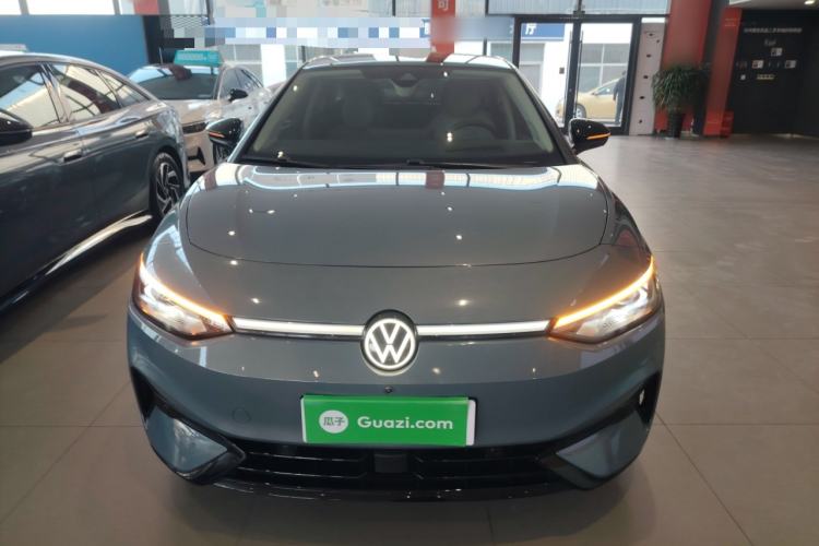 Used Volkswagen ID.7 VIZZION 2024 AIR model
