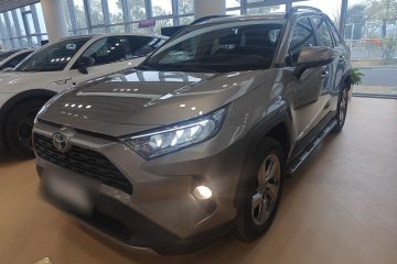 Used Toyota RAV4 2022 2.0L CVT Two-Wheel Drive Fashion Plus Edition