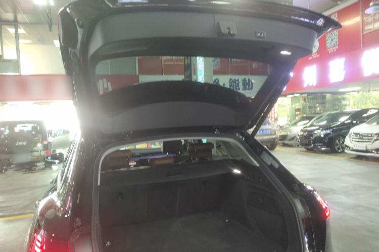 Used Audi e-tron 2019 55 quattro Technology Edition
