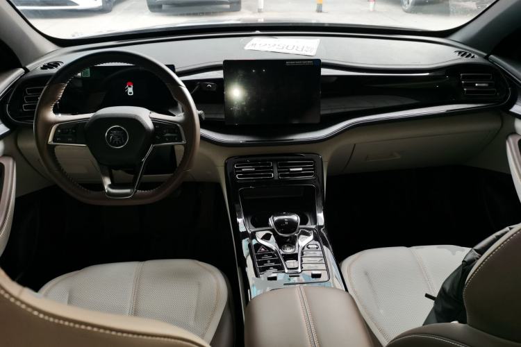 Used BYD Qin PLUS 2024 HONOR Edition DM-i 55KM Leading Model
