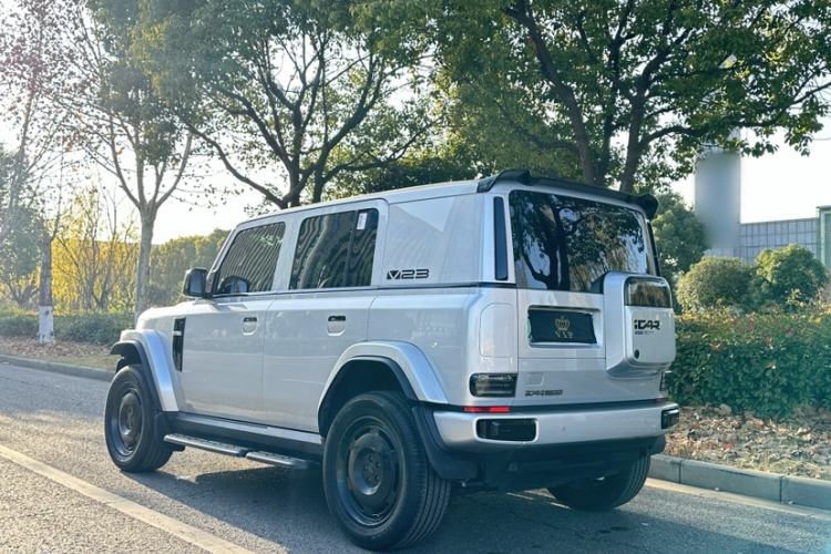 Used  V23 2025 401 Two-Wheel Drive Advanced Edition