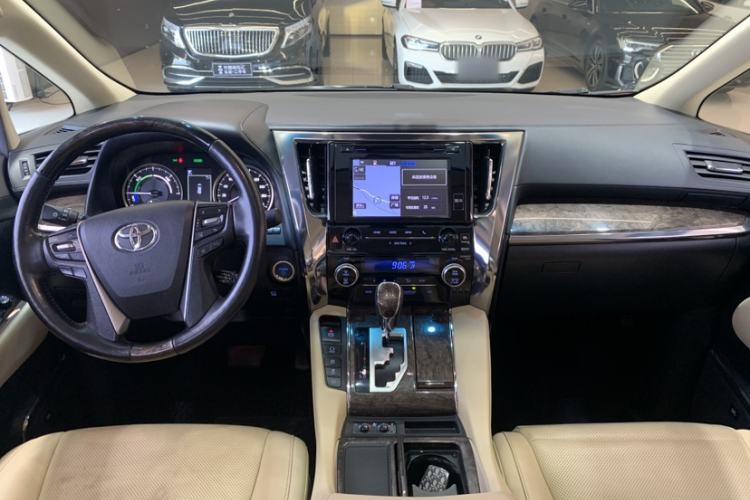 Used Toyota Vellfire 2019 Dual-Engine 2.5L HV Prestige Edition
