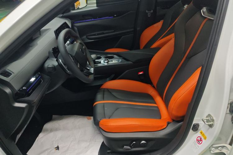 Used Changan UNI-V 2024 1.5T Prestige Sport Edition
