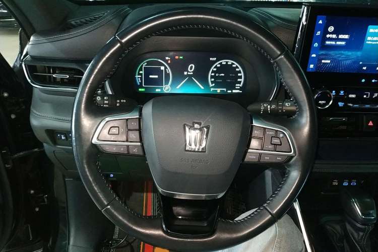 Used Toyota Crown Kluger 2021 2.5L HEV Four-Wheel Drive Premium Edition
