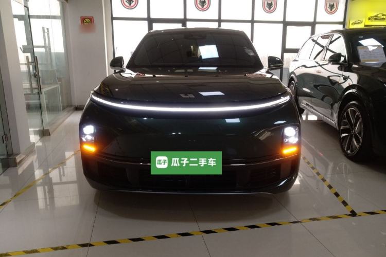 Used Li Auto L8 2023 Pro Model
