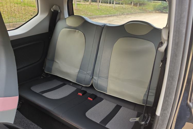 Used Wuling Hongguang MINIEV 2022 GAMEBOY 200km Gaming Edition with Lithium Iron Phosphate
