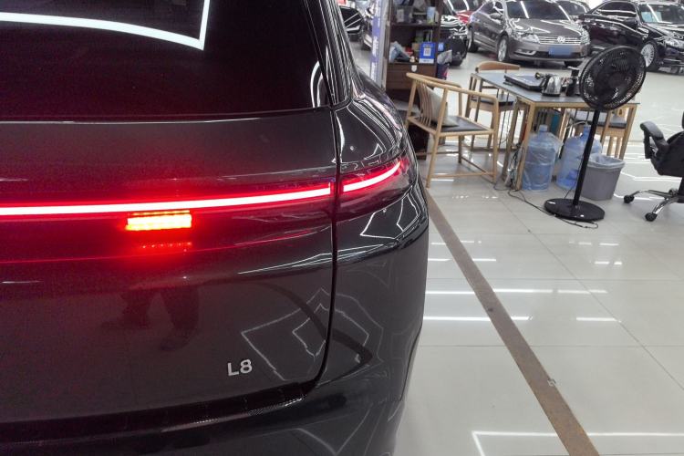 Used Li Auto L8 2023 Pro Model