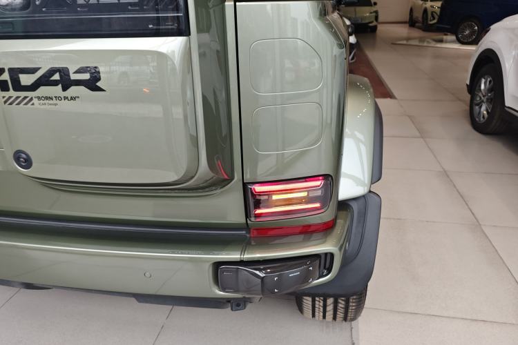 Used  V23 2025 501 Four-Wheel Drive Advanced Version
