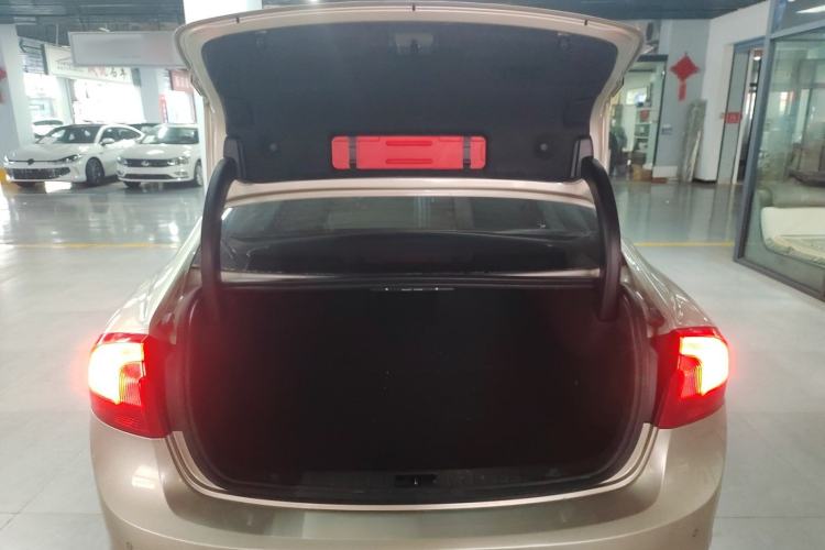 Used Volvo S60 2017 S60L T3 Smart Upgrade Edition
