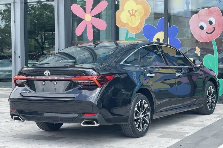 Used Toyota Avalon 2023 2.5L Luxury Edition
